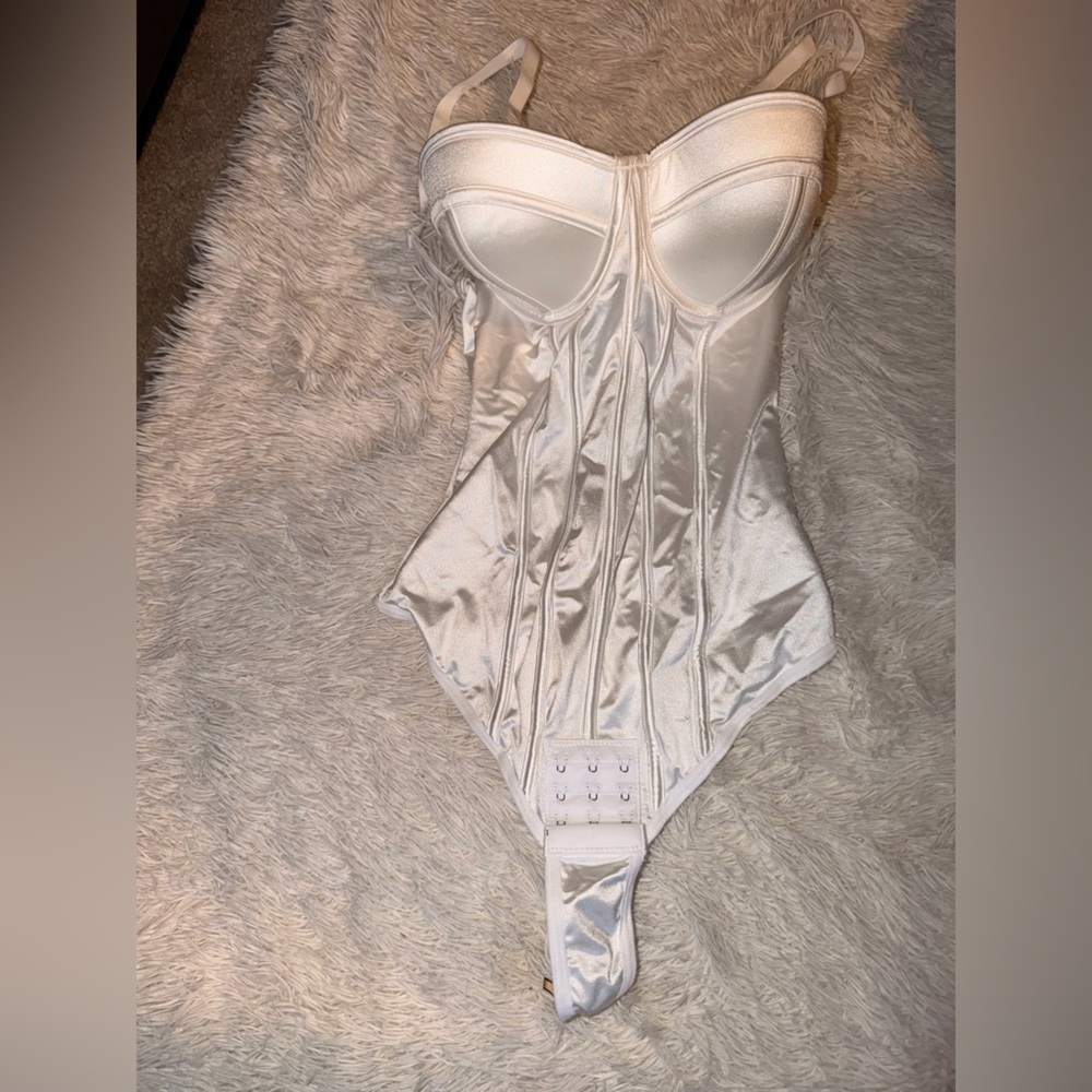 Stunning Zara Stretch Satin Corset Bodysuit size S